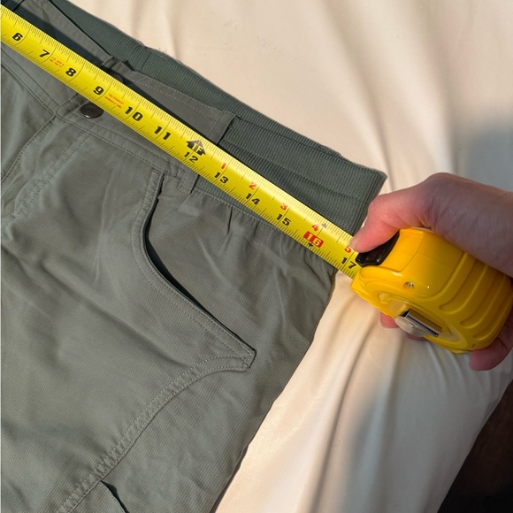 Title Nine hiking adjustable length pants - Picture 6 of 9